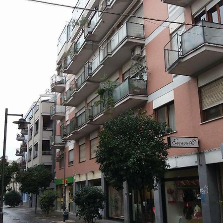 Le Stanze Di Bruno Bed & Breakfast Pescara Luaran gambar
